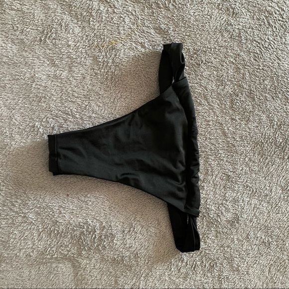 Haute black bikini set - Picture 3 of 3